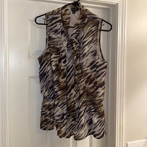 🎉George Classy Blouse.Size Large